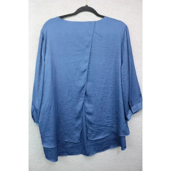 Chico's Blue Satin Layered Top-3/4 Sleeve-Size 3 or XL - Picture 7 of 9